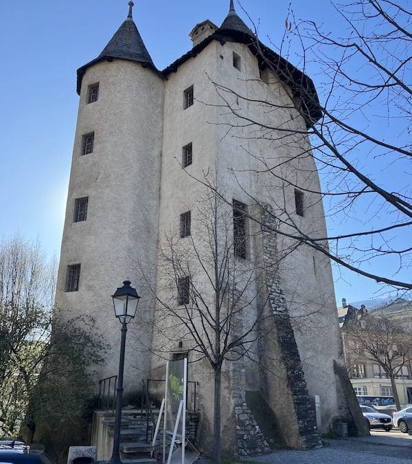 Sonorisation immersive pour la Tour des Sorciers à Sion