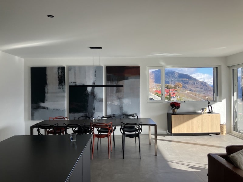 Amélioration acoustique pour un séjour à Grimisuat