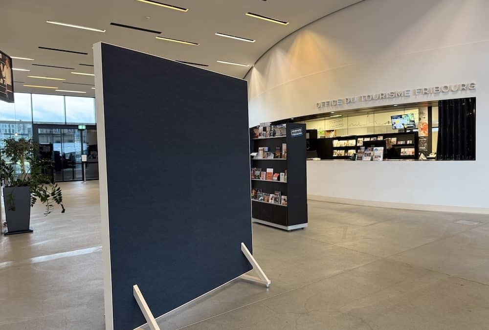 Cloison acoustique mobile pour l’Office du Tourisme de Fribourg